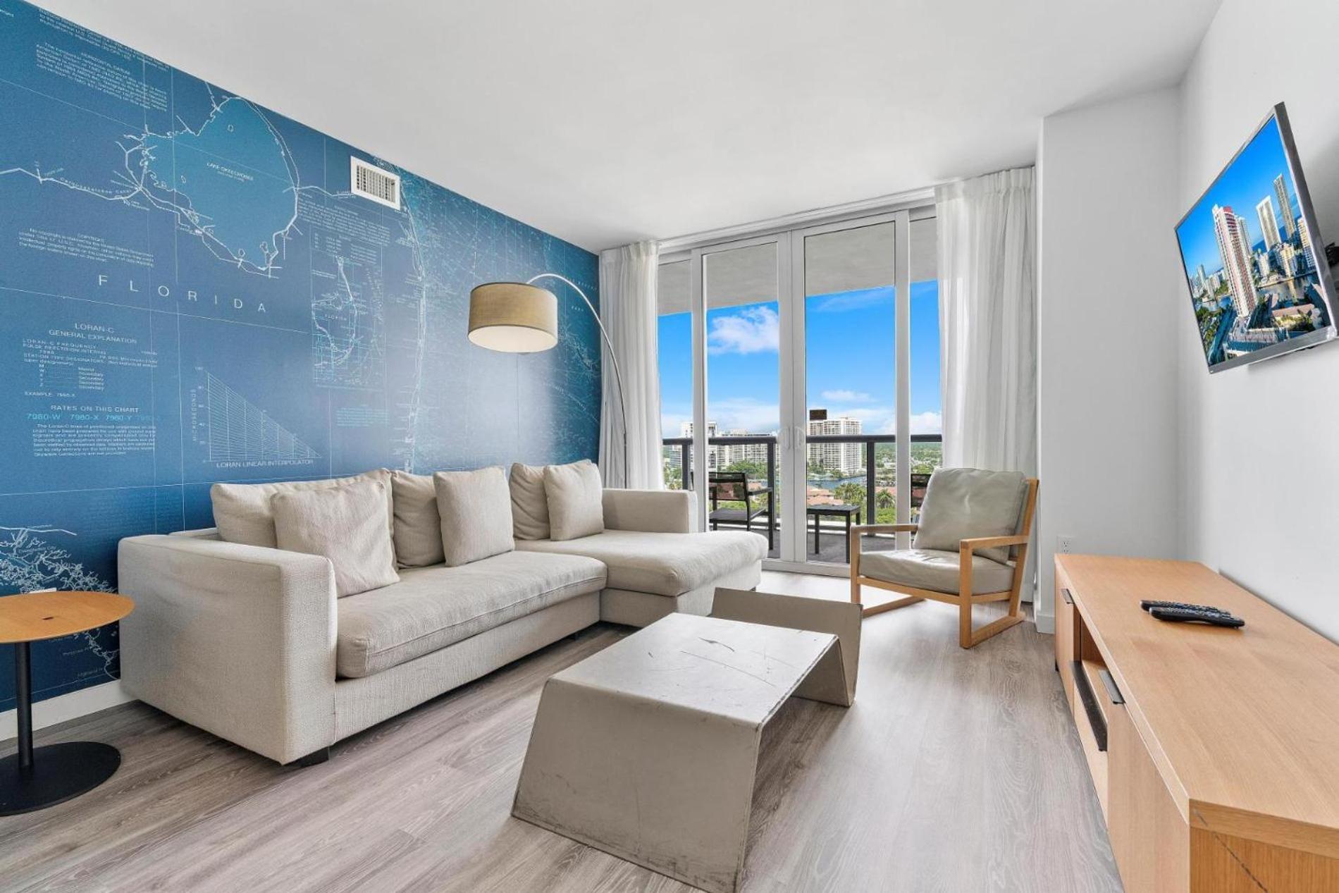 Modern One Bedroom Rental At Beach Walk Resort Miami 18Th Floor Hallandale Beach Esterno foto